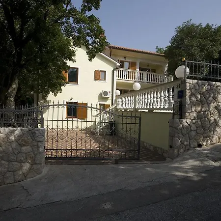 Apartment Povile 2398a